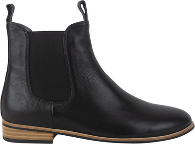Avoca Leather Ankle Boots Black