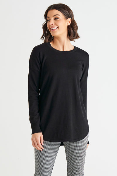 Betty Basics Sophie Knit Jumper in black. 
