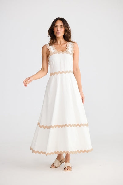 Full-length view of Brave + True Marlo Midi Dress in off white – summer midi dress with beige contrast trim